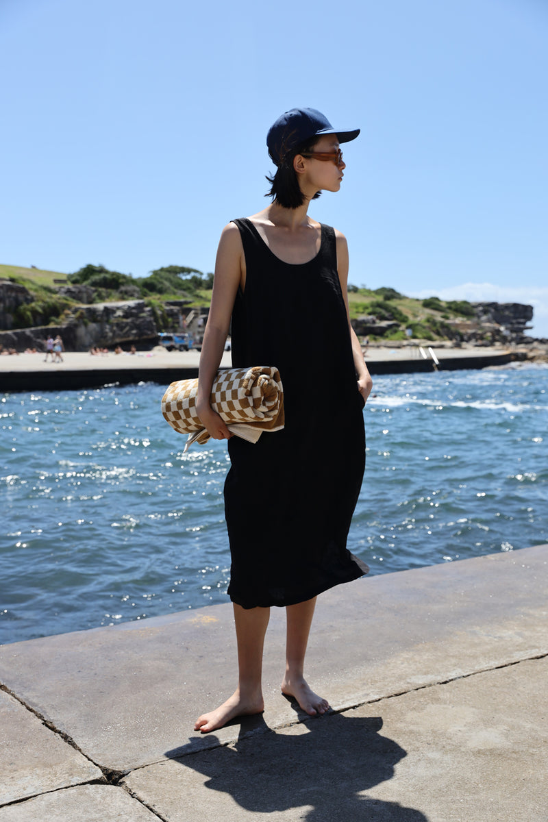 Basic Linen Shift Dress Black